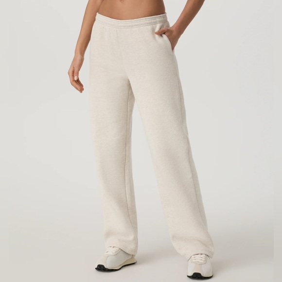 Vuori Pants - Vuroi restore straight leg sweatpants